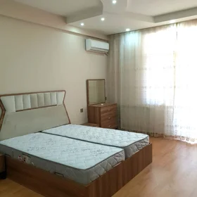 In Baku 115.0 m² apartment is for rent - Изображение 2