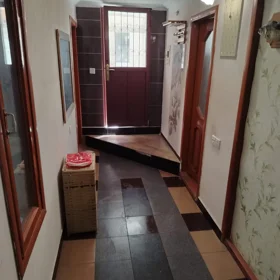 In Baku 55.0 m² house with 2.0 rooms is for rent - Image 3