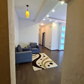 In Baku 125.0 m² apartment is for rent - Image 2