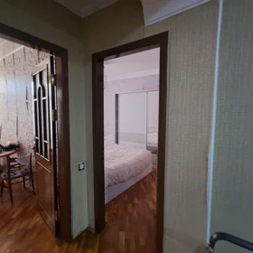 In Baku 96.0 m² apartment is for sale - Image 3