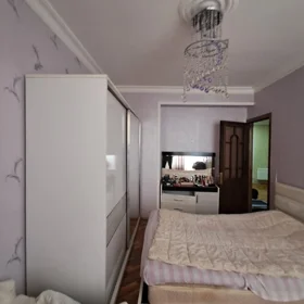 In Baku 96.0 m² apartment is for sale - Image 5