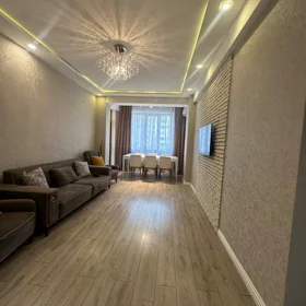 In Baku 130.0 m² apartment is for sale - Image 2