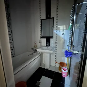 In Baku 75.0 m² apartment is for rent - Image 2