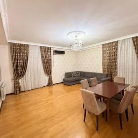 In Baku 127.0 m² apartment is for rent - Image 2