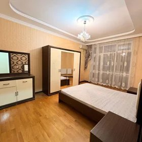 In Baku 127.0 m² apartment is for rent - Image 4