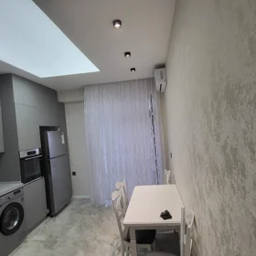 In Baku 109.0 m² apartment is for rent - Image 3