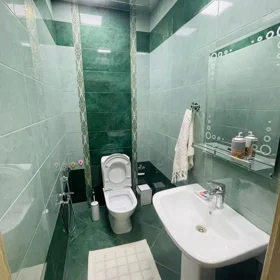 In Baku 70.0 m² apartment is for rent - Image 5