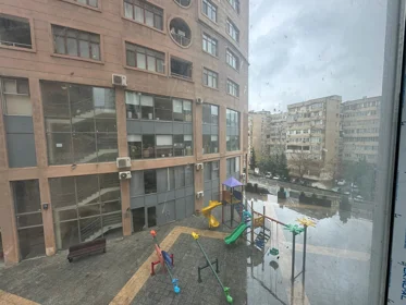 Baku-da 180.0 m2 obyekt kirayə verilir - Şəkil 2