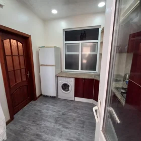 Baku-da 65.0 m2 mənzil kirayə verilir - Şəkil 4