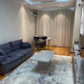 Baku-da 90.0 m2 mənzil kirayə verilir - Şəkil 2