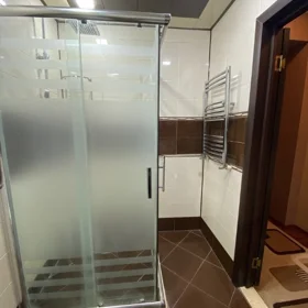 Baku-da 95.0 m2 mənzil kirayə verilir - Şəkil 2