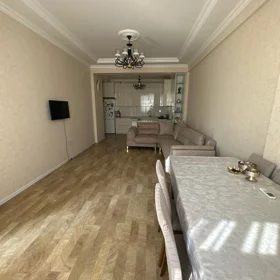 In Baku 115.0 m² apartment is for rent - Image 2