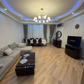 In Baku 112.0 m² apartment is for rent - Image 3