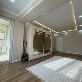 In Baku 140.0 m² apartment is for rent - Image 3