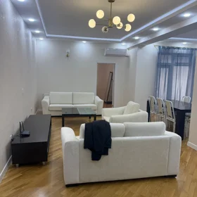 In Baku 85.0 m² apartment is for rent - Image 2