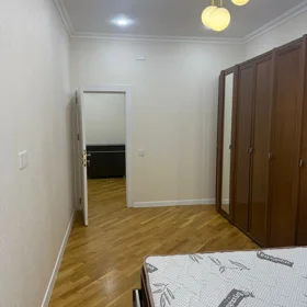 In Baku 85.0 m² apartment is for rent - Image 5