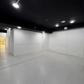 In Baku 100.0 m² commercial is for rent - Image 4