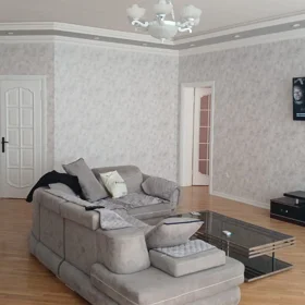 In Baku 123.0 m² apartment is for rent - Image 3