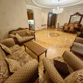 In Baku 120.0 m² apartment is for rent - Image 5