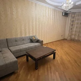 In Baku 120.0 m² apartment is for rent - Image 3