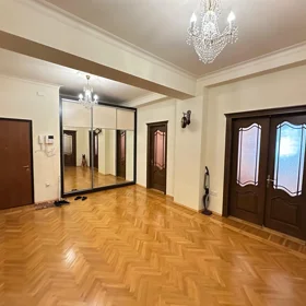 Baku-da 145.0 m2 mənzil kirayə verilir - Şəkil 2