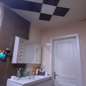 In Baku 125.0 m² apartment is for rent - Image 2