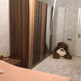 In Baku 125.0 m² apartment is for rent - Image 3