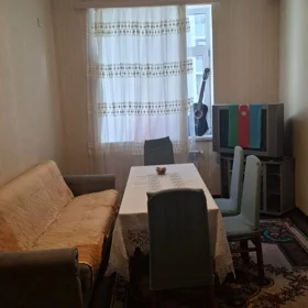 In Baku 60.0 m² apartment is for rent - Image 2