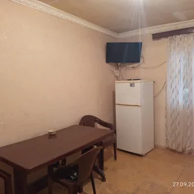 In Khirdalan 30.0 m² house with 2.0 rooms is for rent - Image 2