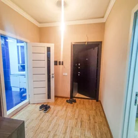 In Baku 70.0 m² apartment is for rent - Image 2