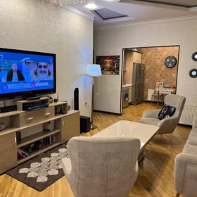 In Baku 130.0 m² apartment is for rent - Image 4