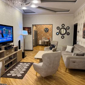 In Baku 130.0 m² apartment is for rent - Image 5