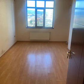 In Baku 65.0 m² apartment is for rent - Image 4