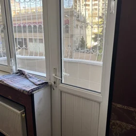 In Baku 125.0 m² apartment is for sale - Image 4