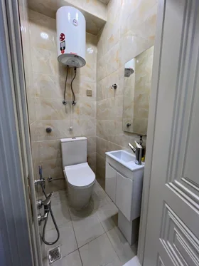 In Baku 21.0 m² commercial is for sale - Image 4