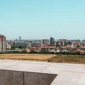 In Baku 111.0 m² apartment is for rent - Image 5