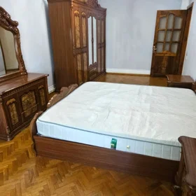 In Baku 140.0 m² apartment is for sale - Image 5