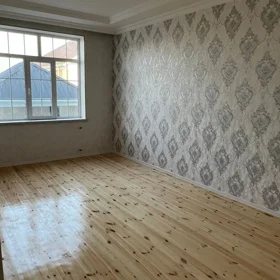 In Baku 100.0 m² house with 4.0 rooms is for sale - Image 4