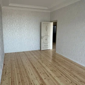 In Baku 100.0 m² house with 4.0 rooms is for sale - Image 5
