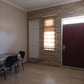 In Baku 80.0 m² house with 3.0 rooms is for sale - Image 2