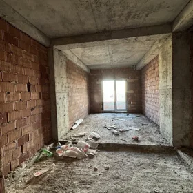 In Baku 157.0 m² apartment is for sale - Image 4