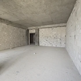 In Baku 220.0 m² apartment is for sale - Image 5