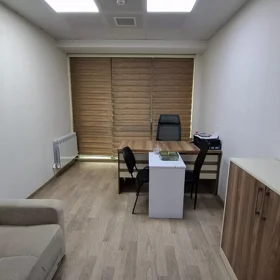 In Baku 23.0 m² office is for rent - Image 2