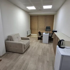 In Baku 23.0 m² office is for rent - Image 5