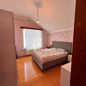 In Baku 500.0 m² house with 6.0 rooms is for sale - Image 3