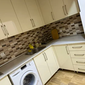 In Baku 61.0 m² apartment is for rent - Image 2