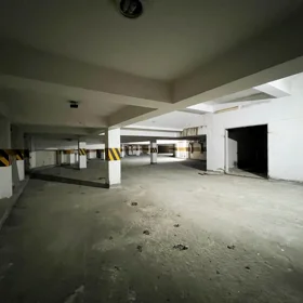 In Baku 1000.0 m² commercial is for rent - Image 4