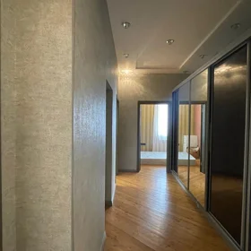 In Baku 117.0 m² apartment is for rent - Image 2