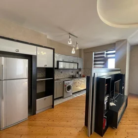 In Baku 117.0 m² apartment is for rent - Image 3