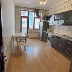 In Baku 70.0 m² apartment is for rent - Image 5